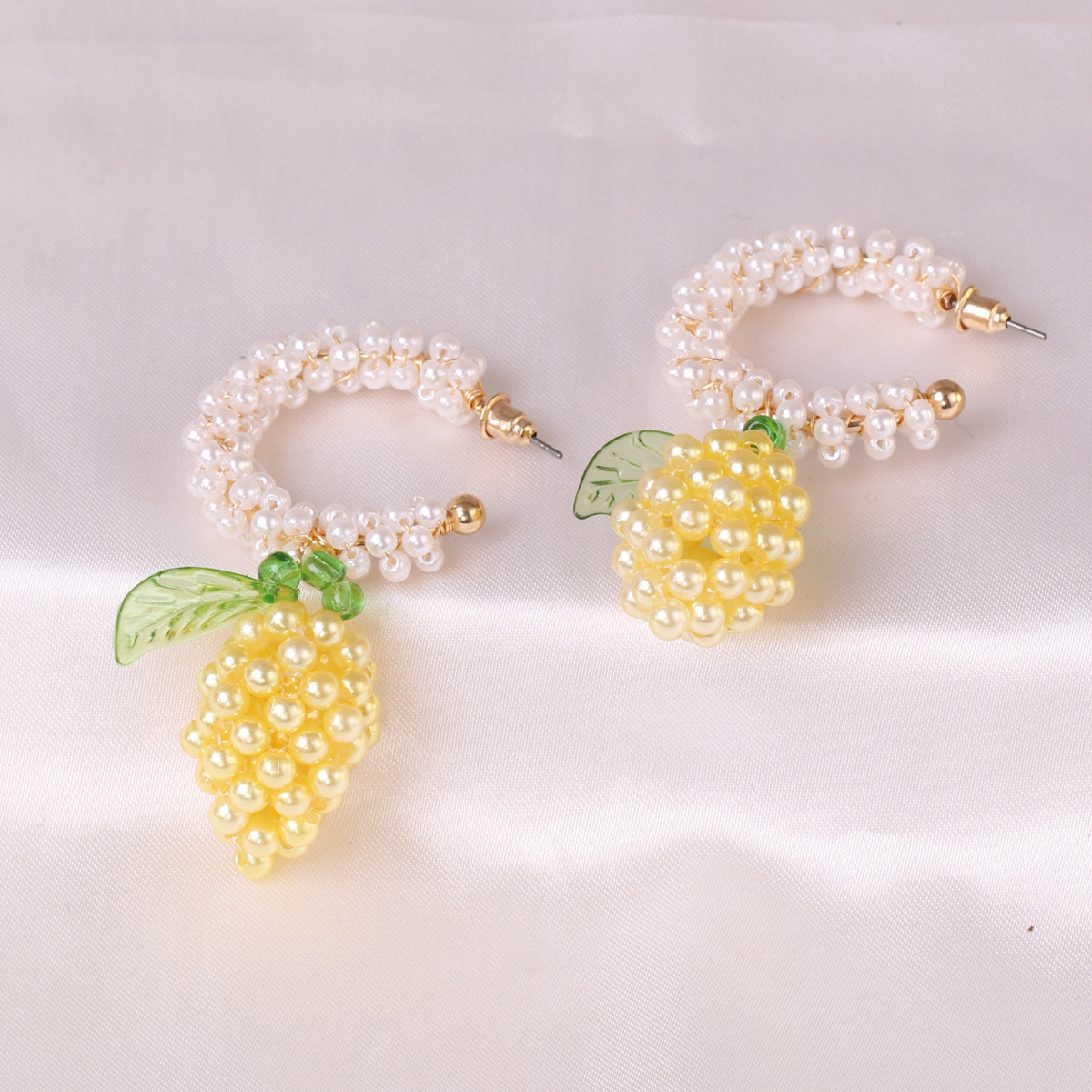Korean Fashion Simple Lemon Pearl Earrings For Women Wholesale display picture 3