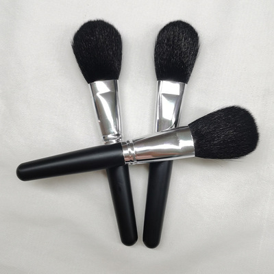 爆款黄尖峰羊毛厂家直销亮银铝管实木手柄散粉刷蜜粉刷化妆刷