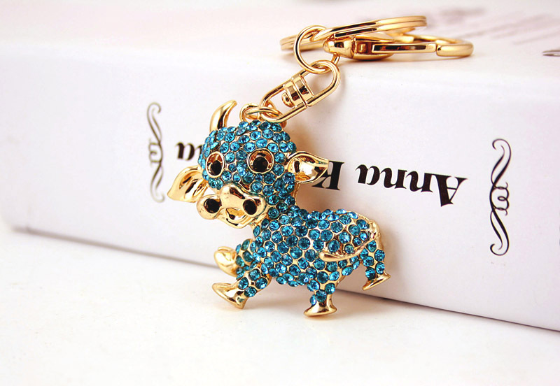 40g Weight Alloy, Metal Material Constellation Pattern Unisex Gender White, Pink, Blue Color  Korean Cute Fashion Little Cow Keychain 3