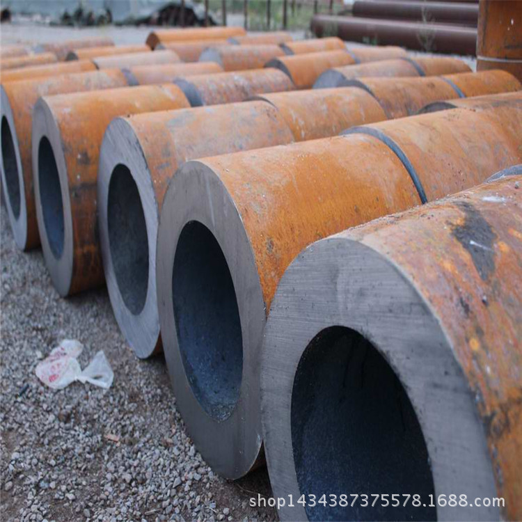 2943915278_1633632470