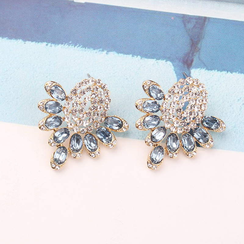 Wings Pattern Women'S Gender Retro Lady Ethnic Style Wings Alloy Resin Inlay Artificial Diamond Women's Ear Studs