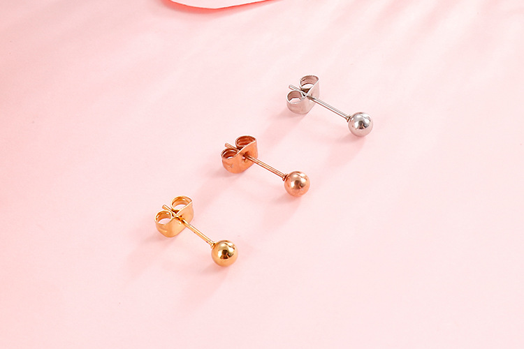 European and American Fashion Heart-Shaped Stainless Steel Suit Womenu0027s Necklace + Earrings Simp