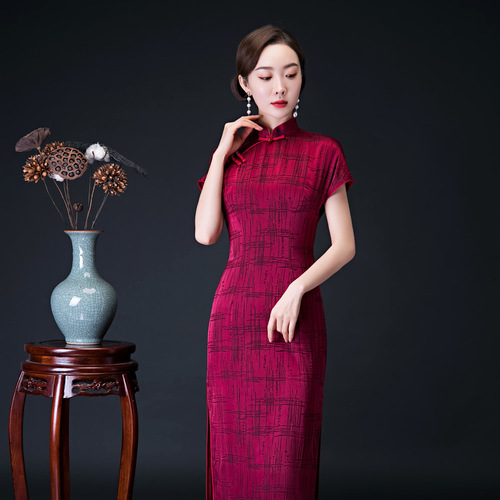 Chinese Dress cheongsam for womenRetro cheongsam short sleeve long cheongsam skirt