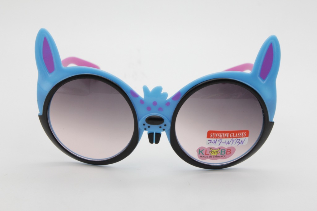 2020儿童新款松鼠造型太阳镜有现货，儿童太阳镜，UV400, 6色混