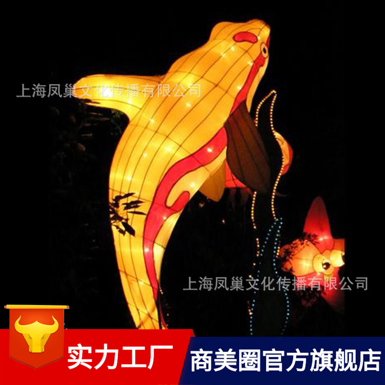 �������绨�Ƶ���չʾ��ʥ���ڻ�������װ�ε������������ֱ��
