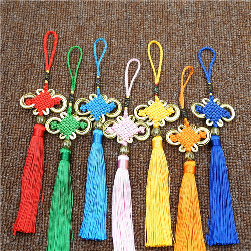 Factory Direct Sale Enchanting Gold-Edge 8-Prong Chinese Knot Beaded Strap with Tassels - Chinese Style Gift for Export to Foreigners