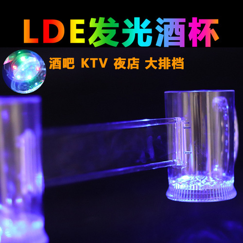 Share the joys and sorrows, share the cup, die together, accept the bride, block the door, block the door to welcome the bride, steal the wedding gift, torture the best man, props