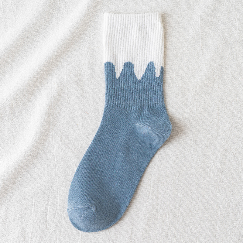 Neue Gestreifte High-top-frauensocken Paar Lange Rohr Polyester Baumwolle Gezeiten Socken Großhandel display picture 5