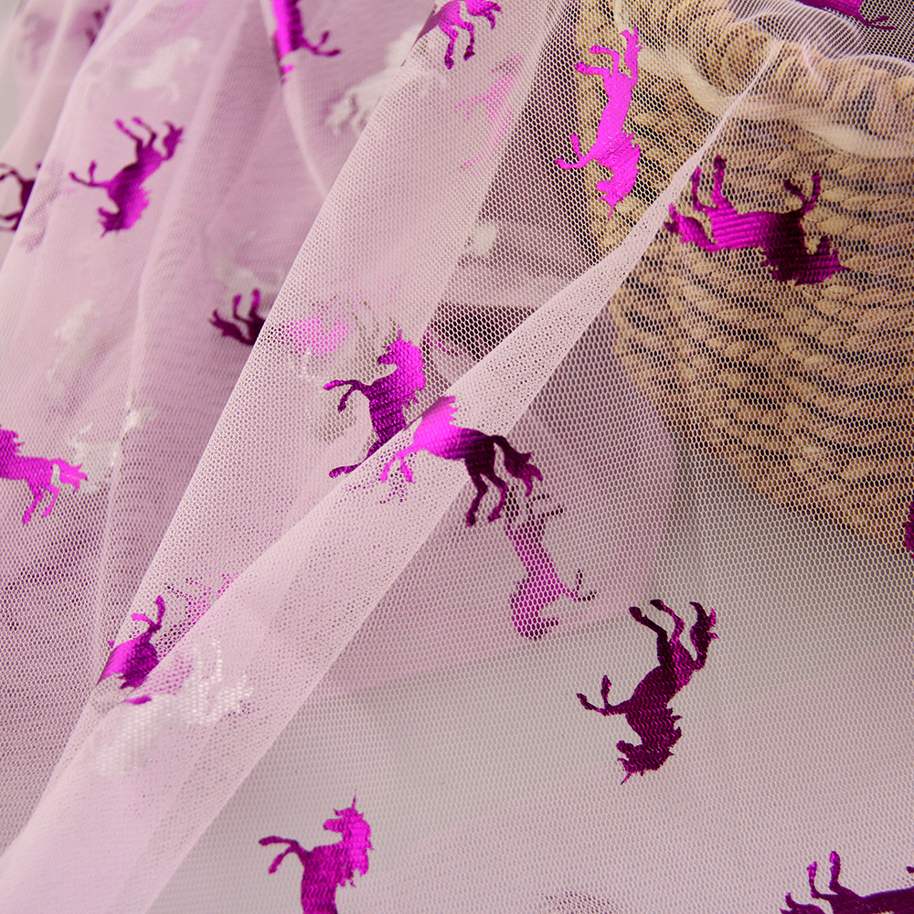 涤纶六角紫色网纱烫金卡通图案现货 网眼布网纱裙布料