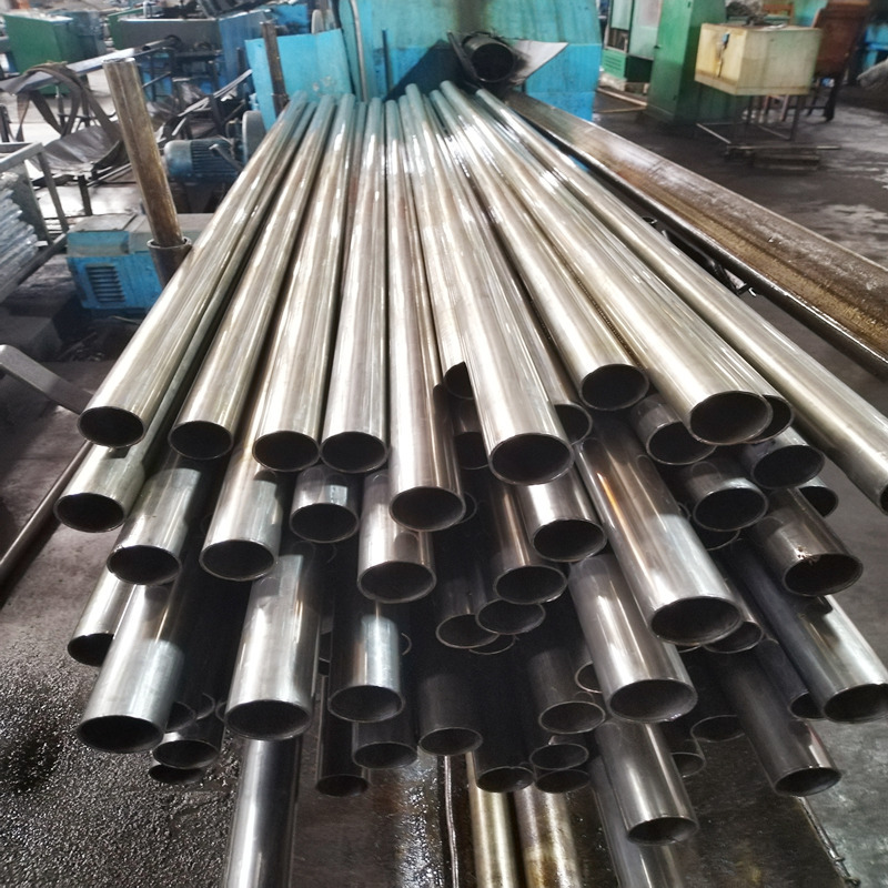 精密无缝管国标GCr15美标E52100欧德标100Cr6日标SUJ2订造生产