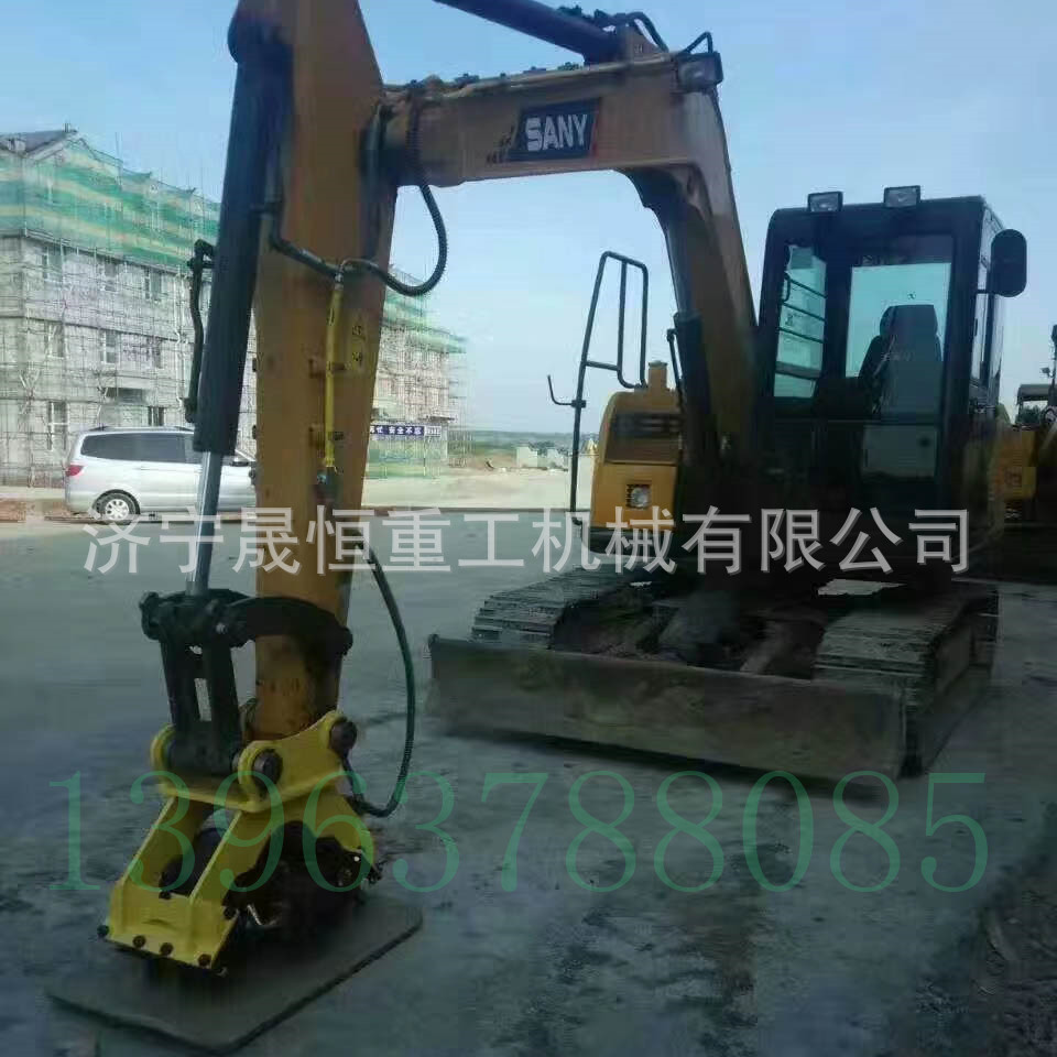 畅销挖机震动夯地面压实机各种型号挖机工程地基大功率冲击夯实器