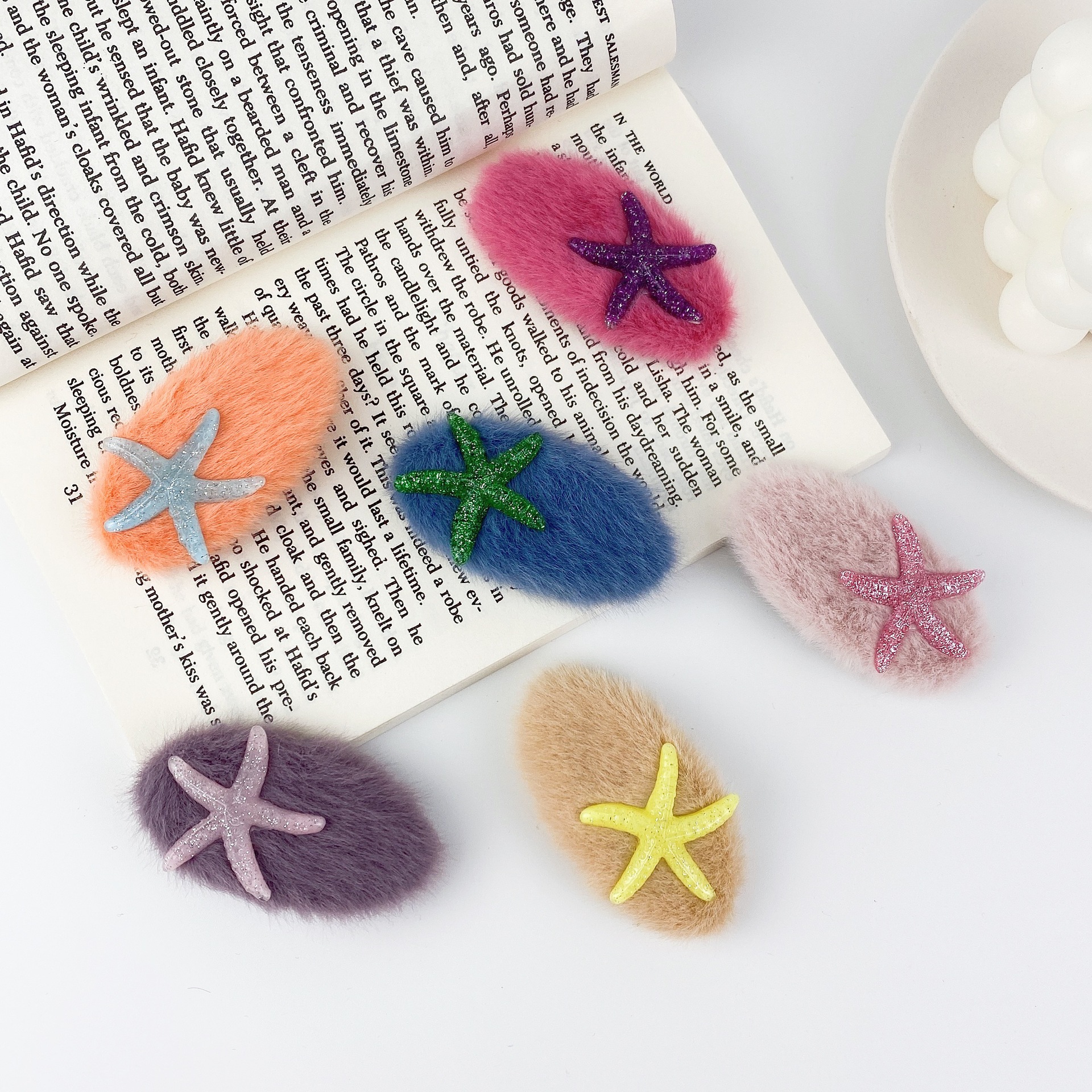 Korean Plush Starfish Candy Color Hairpin display picture 3