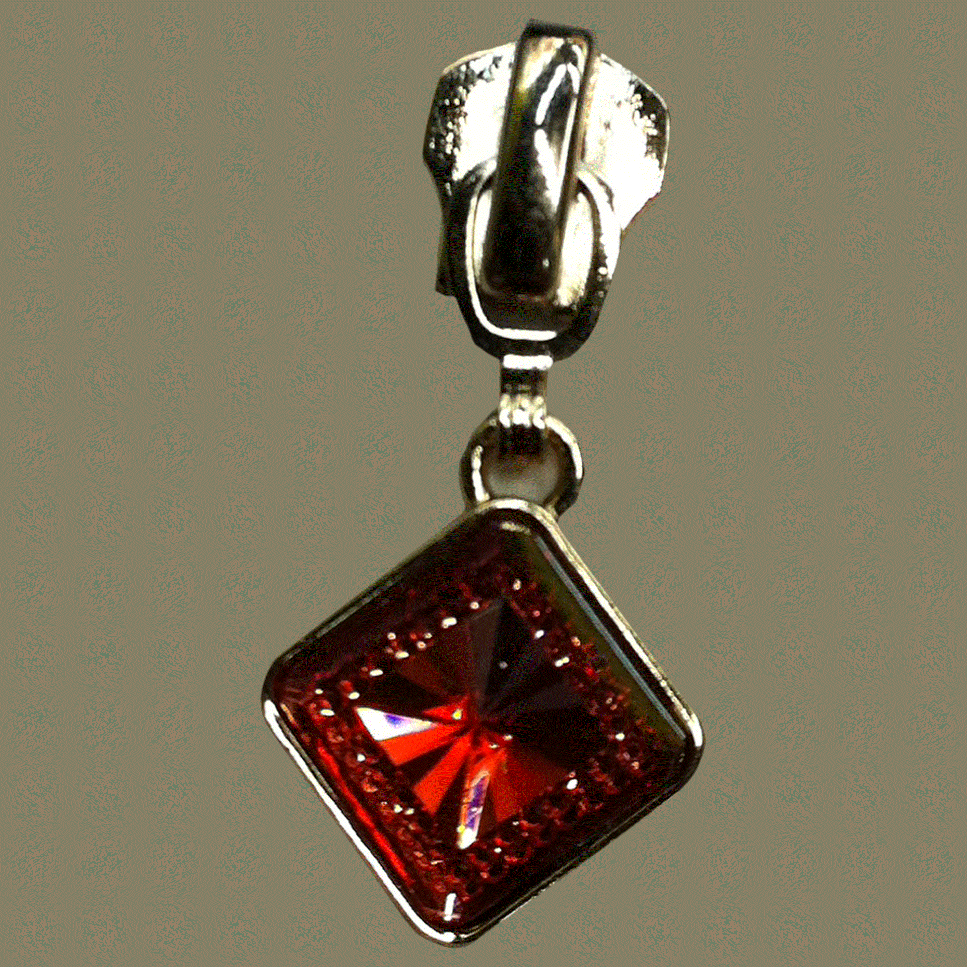 厂家提供时尚箱包拉链头搭配潮流新款拉链头可定制