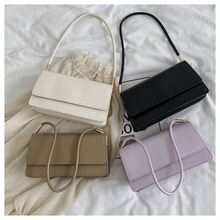 厂家批发新款时尚女包网红单肩包腋下包休闲百搭纯色小方包小包包