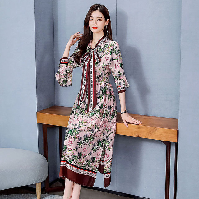 Spring 2020 fashion quality printed Korean medium length all-around dress