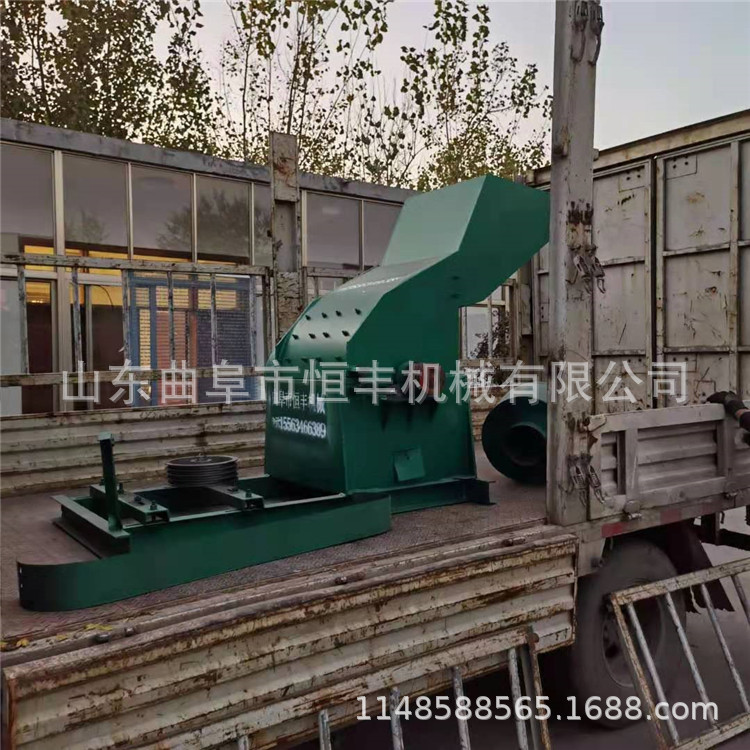 安徽多功能玉米饲料粉碎机家用小型220v厂销齿爪式锤片式打破碎机