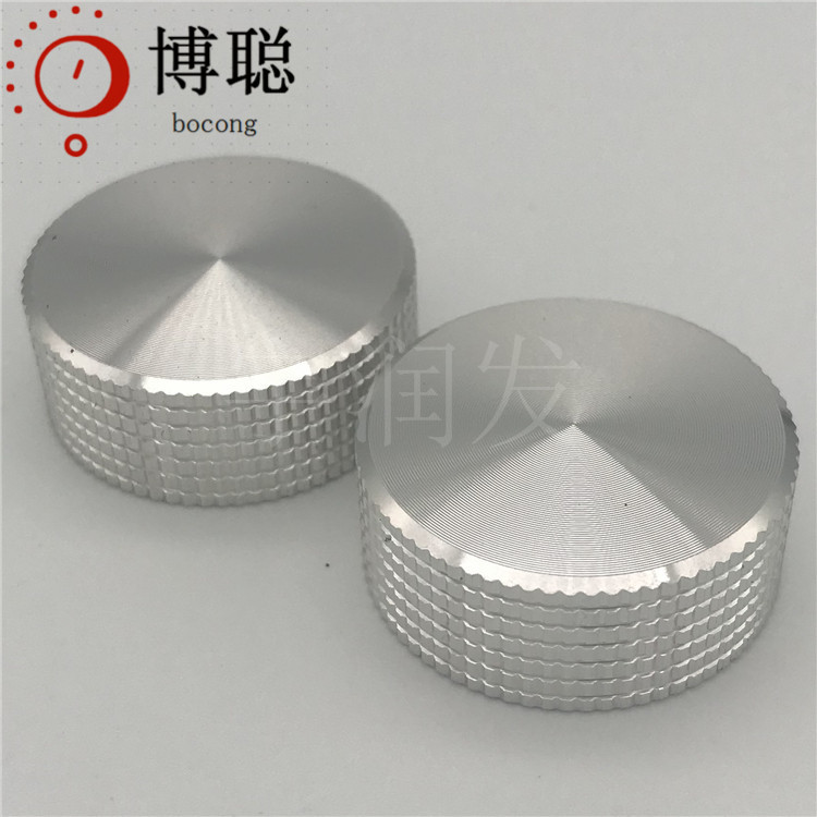 ֱ������ֱ����ɫ����ʵ�����Ͻ���ťñ��λ��������ר��