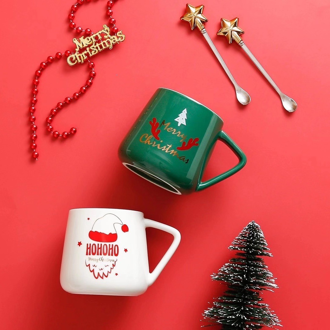 Personalidad creativa ins Navidad taza con tapa cuchara de dibujos animados regalo viejo agua cerámica café