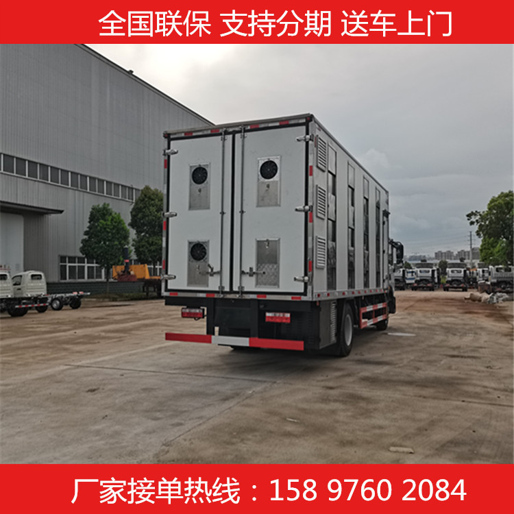 東風多利卡D9運豬車