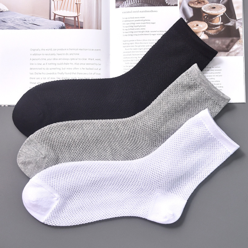 Summer ultra-thin mesh socks men and women couples breathable cotton socks summer solid color stockings black white tube socks