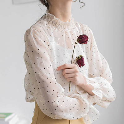 2020 summer new pattern Half a Chiffon shirt Long sleeve Wave pagoda sleeve Sunscreen