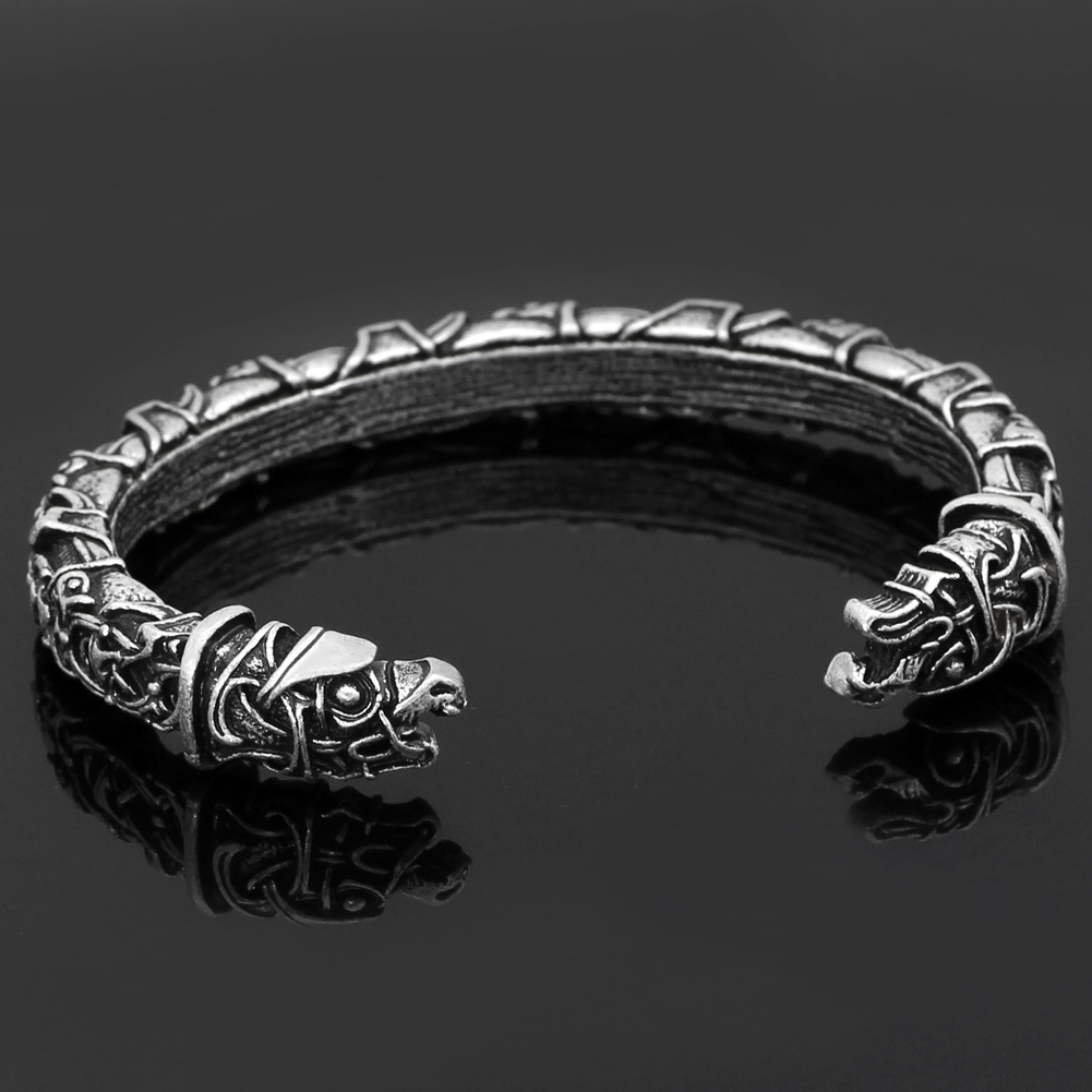 retro bracelet