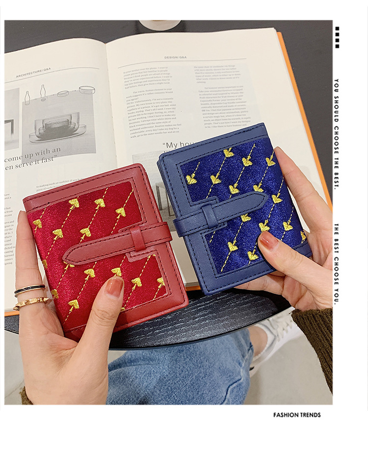 70% Off Short Style Wallet 2020 New Embroidered Student Wallet Short Folding Ladies Multifunctional Card Holder Wholesale display picture 47