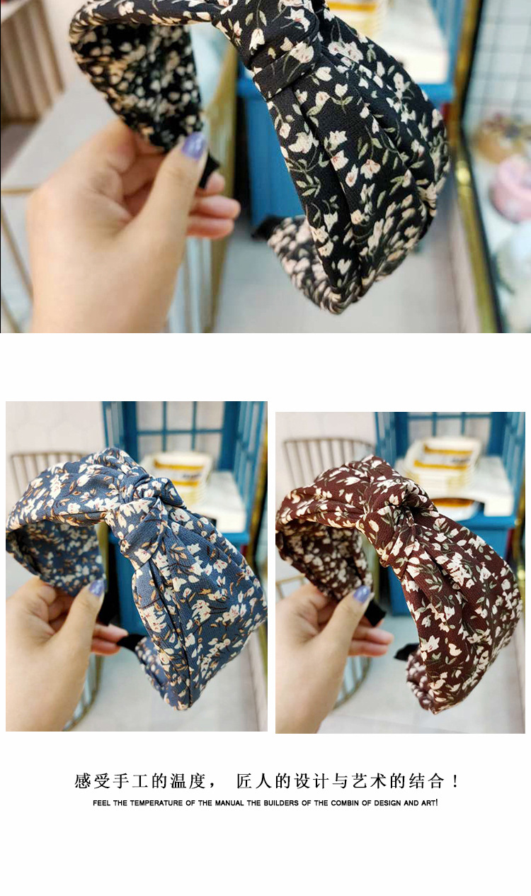 Korean Double-layer Small Floral Knotted Headband Super Fairy Pressure Headband Temperament Wide-brimmed Fabric Hairpin Wholesale Nihaojewelry display picture 5