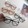 Anti-radiation fashionable glasses suitable for men and women, Korean style