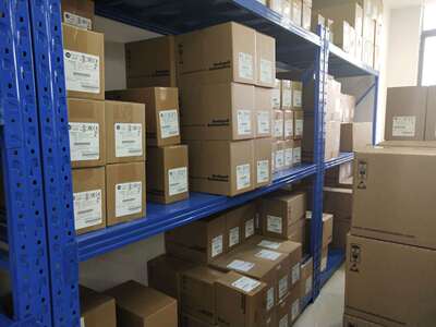 Rockwell AB 1769-IT6 (1769IT6) Абсолютно новый и оригинальный, гарантия один год.