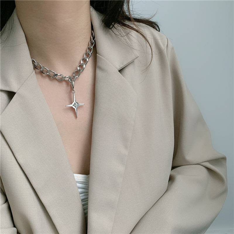 Fashion Cross Temperament Simple Necklace display picture 6