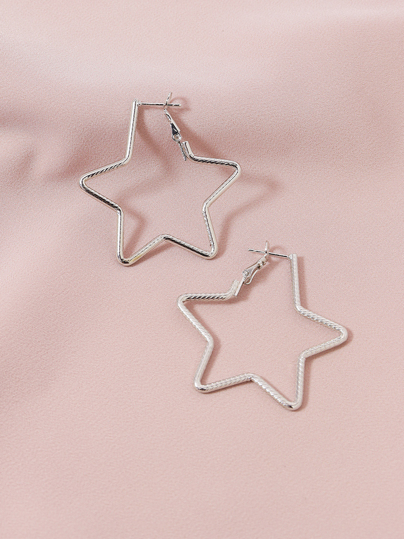 New Fashion Metal Five-pointed Star Hot-selling Alloy Earrings For Women display picture 4