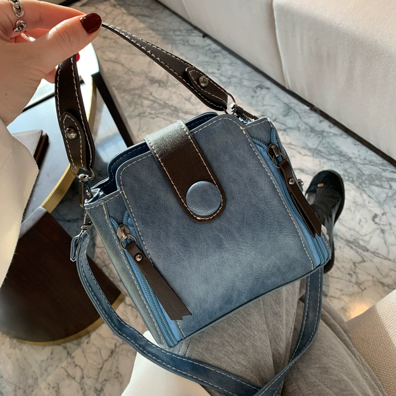 Retro shoulder bag, Korean style, adjustable strap, compact one‑shoulder