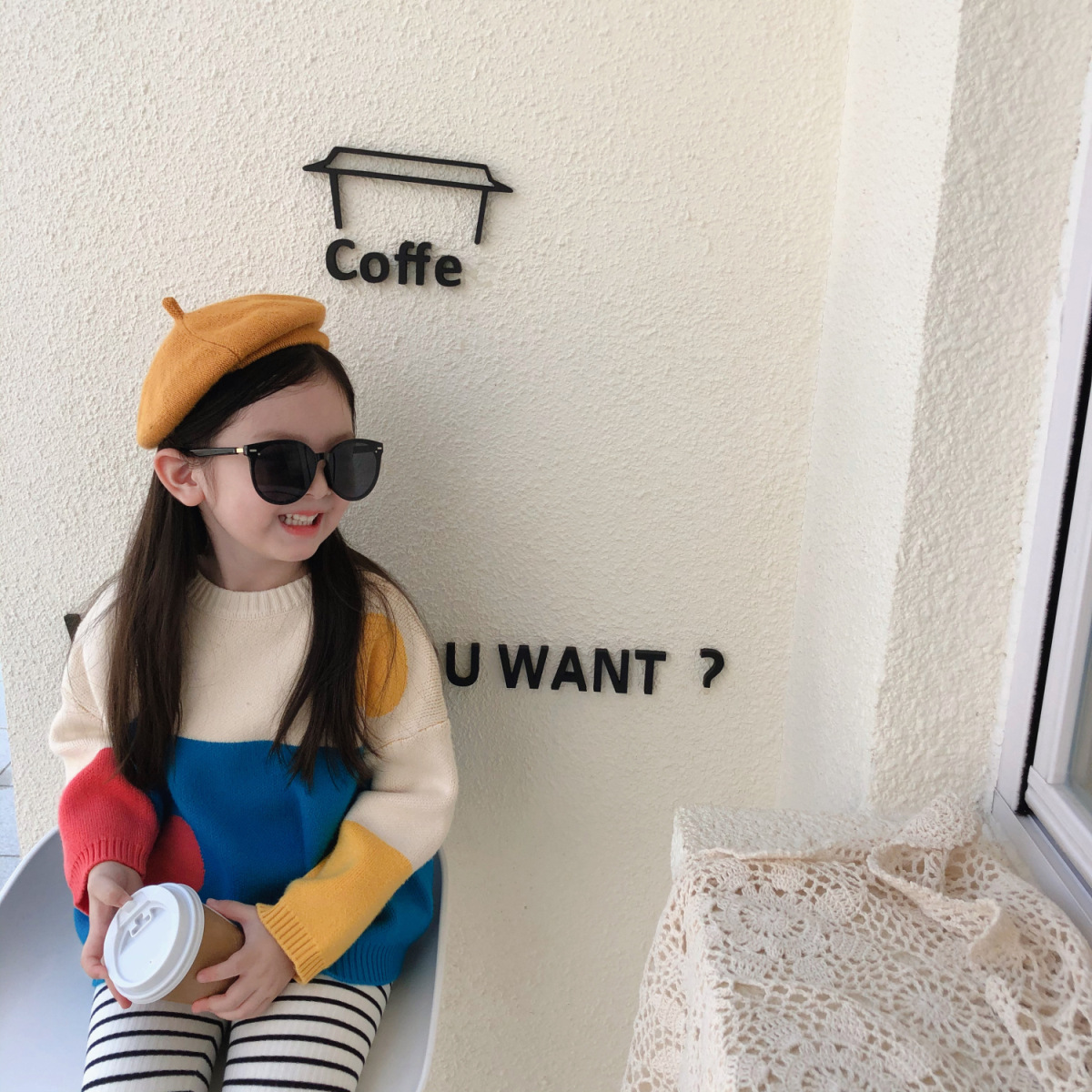 girl Multicolored sweater 2020 Autumn and winter new pattern baby T-shirts Socket Sweater have cash less than that is registered in the accounts colour circle Korean Edition jacket