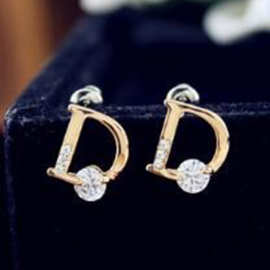 访萱 韩版经典饰品 字母D水晶锆石钻石耳钉 时尚