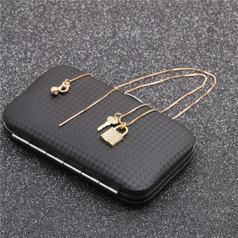 Micro-inlaid Zircon Key Lock Pendant Necklace display picture 2