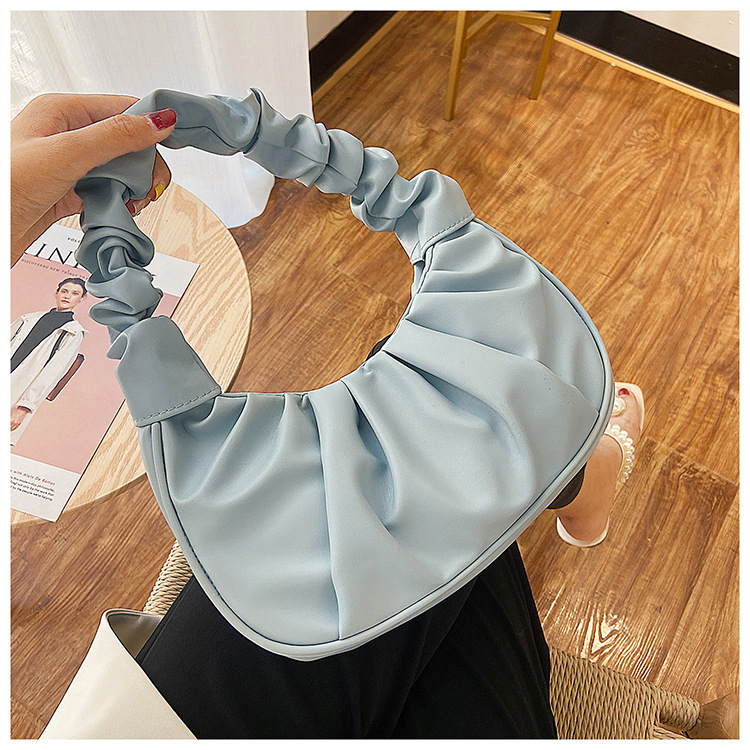 Women's Small All Seasons Pu Leather Solid Color Fashion Dumpling Shape Magnetic Buckle Underarm Bag display picture 53