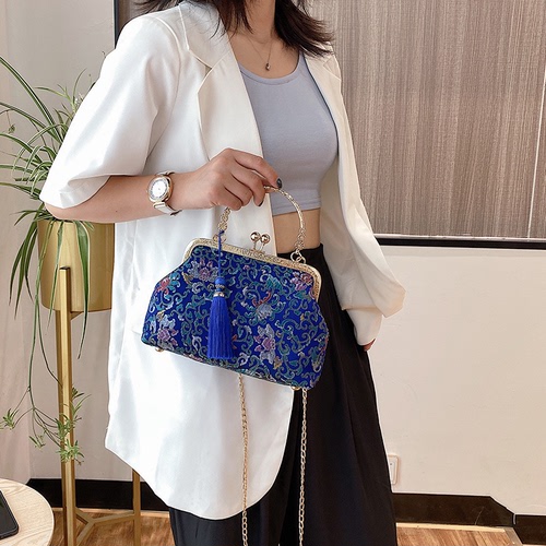 Brocade pattern of blue and white porcelain cheongsam handbags women Chinese style classic brocade jacquard retro handbag