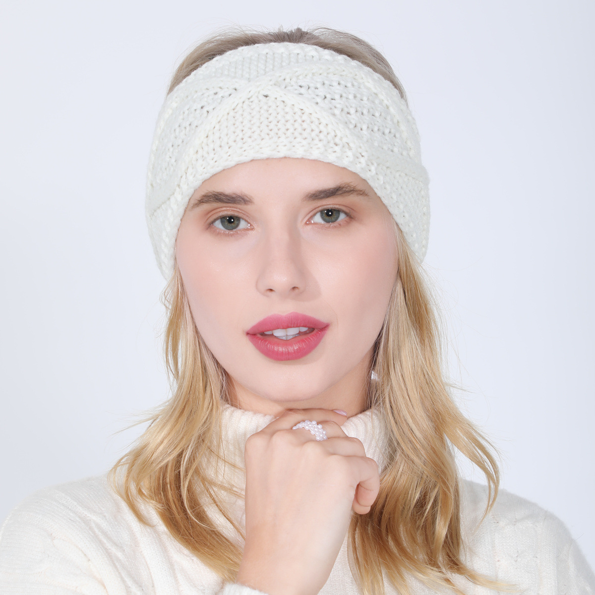 New Autumn and Winter Women's Knitted Face Wash Headcover with Woolen Hairband Aran Diamond High ponytail Hat_voghion.com