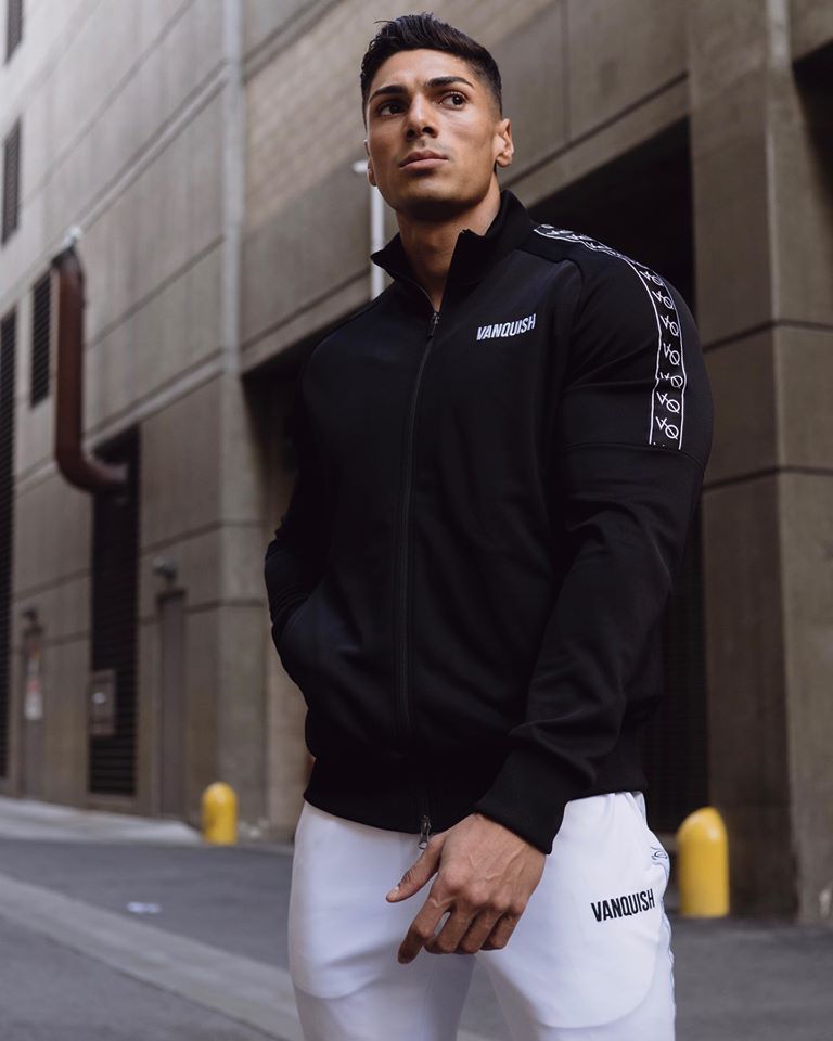Spring and Autumn New Muscle Fitness Brother Sports Zipper Sweater Outdoor Running Casual Loose Coat Top Men_viptrois.com