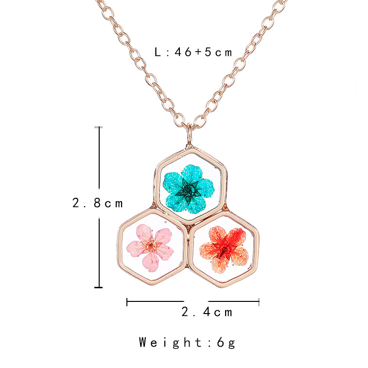 1 Piece Vacation Flower Resin Women's Pendant Necklace display picture 1