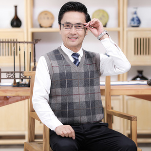 Men's Wool Vest Thickened Plaid Vest for Men's Dad Wear Warm Waistcoat 8812 for Middle-aged and Elderly People