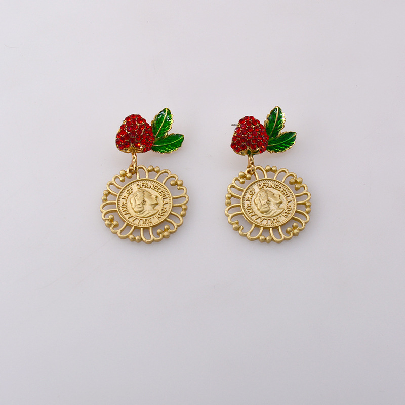 Baroque Red Cherry Strawberry Earrings New Wave Simple Coin Portrait Earrings Wholesale Nihaojewelry display picture 2