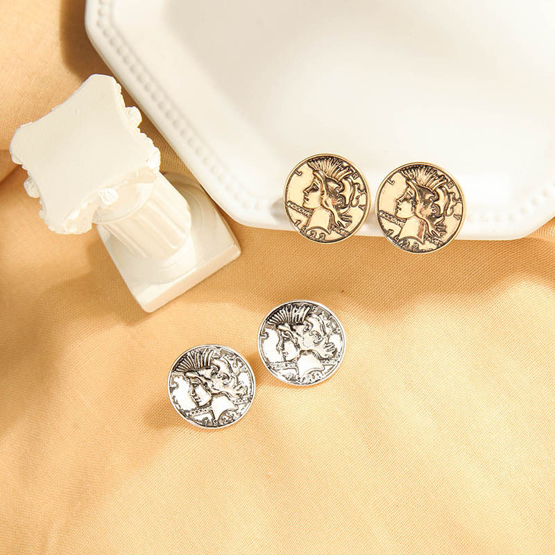 Créative Visage Humain Boucles D&#39;oreilles Mode Sauvage 925 Argent Boucles D&#39;oreilles Aiguille Féminin Géométrique Boucles D&#39;oreilles En Gros Nihaojewelry display picture 4