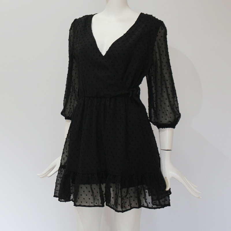 Vestido plisado de cintura alta con cuello en V y jacquard con manga farol NSGE35053