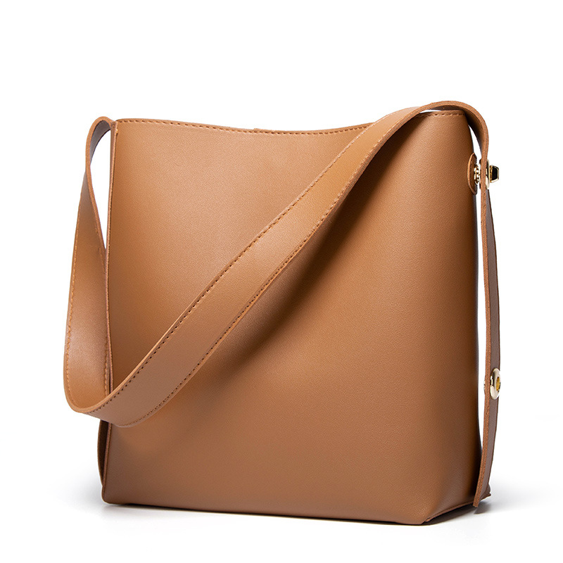 Water Bucket Mother and Child Women's 2024 Simple Large Capacity Soft Leather Korean Chic One Shoulder Crossbody Bag_voghion.com