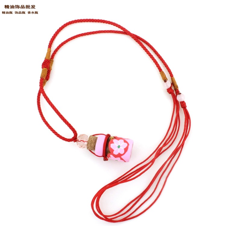 中国精油饰品网半包软陶瓶红细绳绕线项链38.jpg