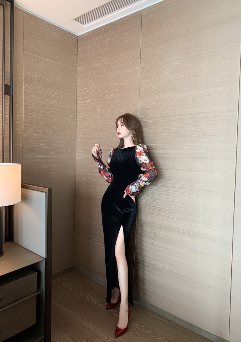 Đầm liền thân nhung đen dài tay in họa tiết retro dáng ôm — Màu đen chi tiết 19