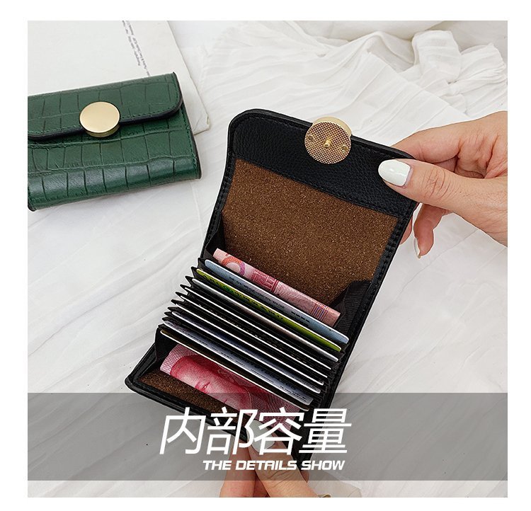 New  Short Retro Dark Buckle Multi-card Wallet display picture 3