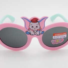 2020儿童新款小飞象造型太阳镜有现货，儿童太阳镜，UV400, 6色混